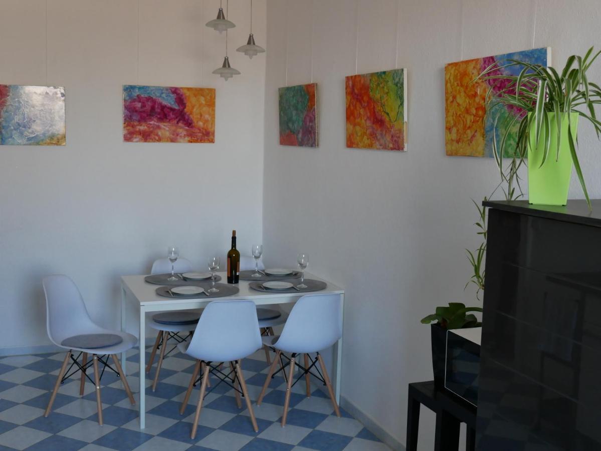 Ferienwohnungen In Der Kunstgalerie Charlie Und Jenny Chemnitz Ngoại thất bức ảnh